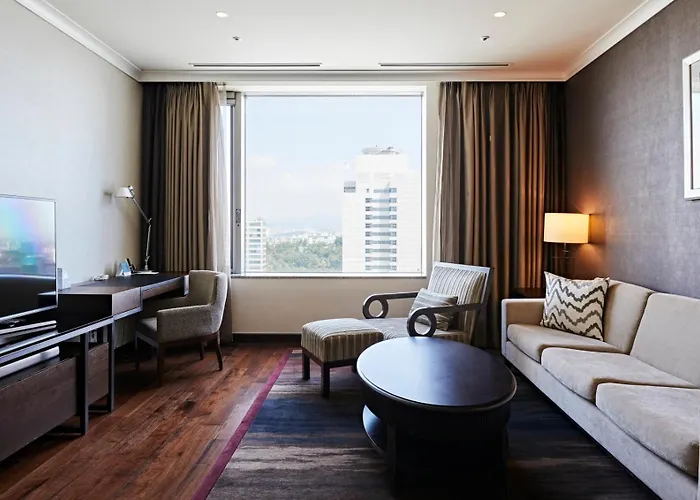 Oakwood Premier Coex Center Apartahotel 5*